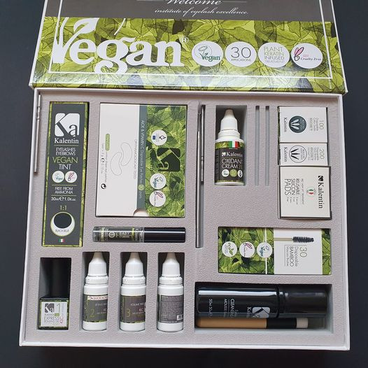 TUTTO PER LA TUA LAMINAZIONE CIGLIA VEGAN: VIENI A SCOPRIRLA!