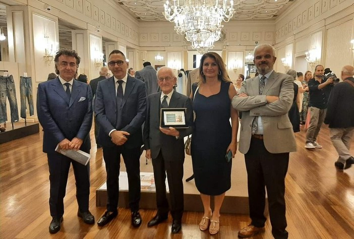 Biella, l’assessore Greggio a Sanremo per il “Festival dell’Alta Sartoria ecosostenibile italiana”