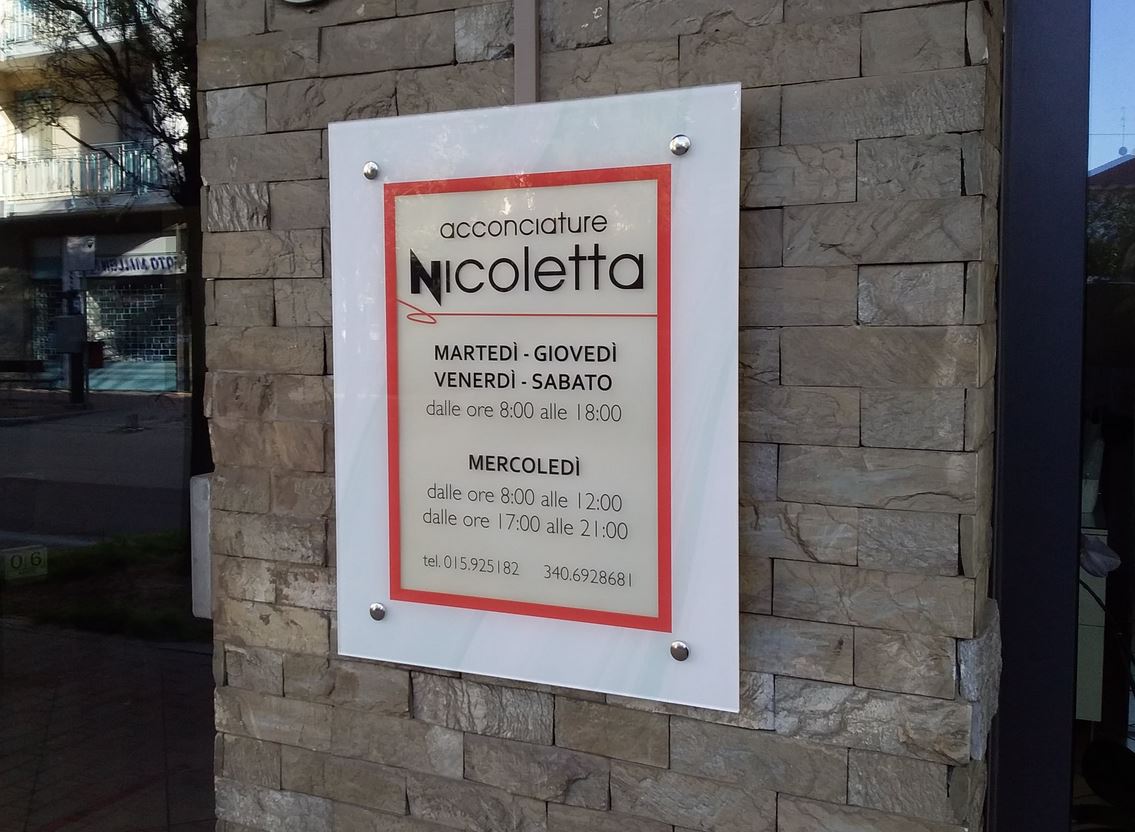 Acconciature De Lazzari Nicoletta