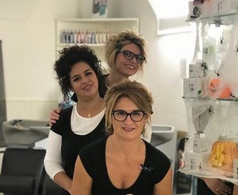 Acconciature Nuovo Look Uomo Donna Di Varesano Barbara Biella Il Cerca Artigiano Di Qualita